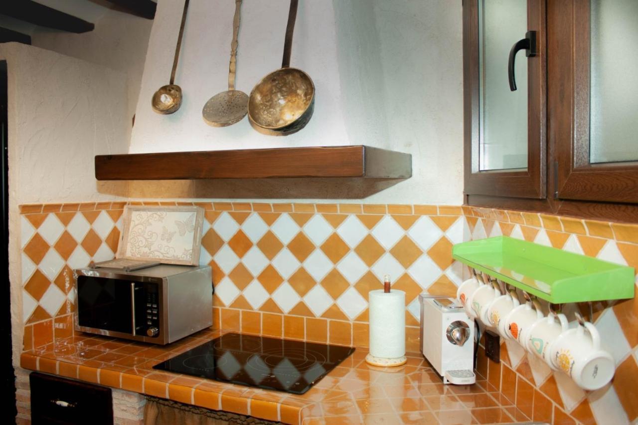 Casa Rural La Bodega, Ofrece Cata De Vino Gratis Horche Bagian luar foto