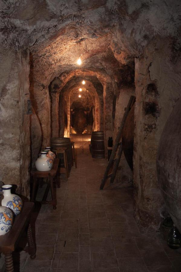 Casa Rural La Bodega, Ofrece Cata De Vino Gratis Horche Bagian luar foto