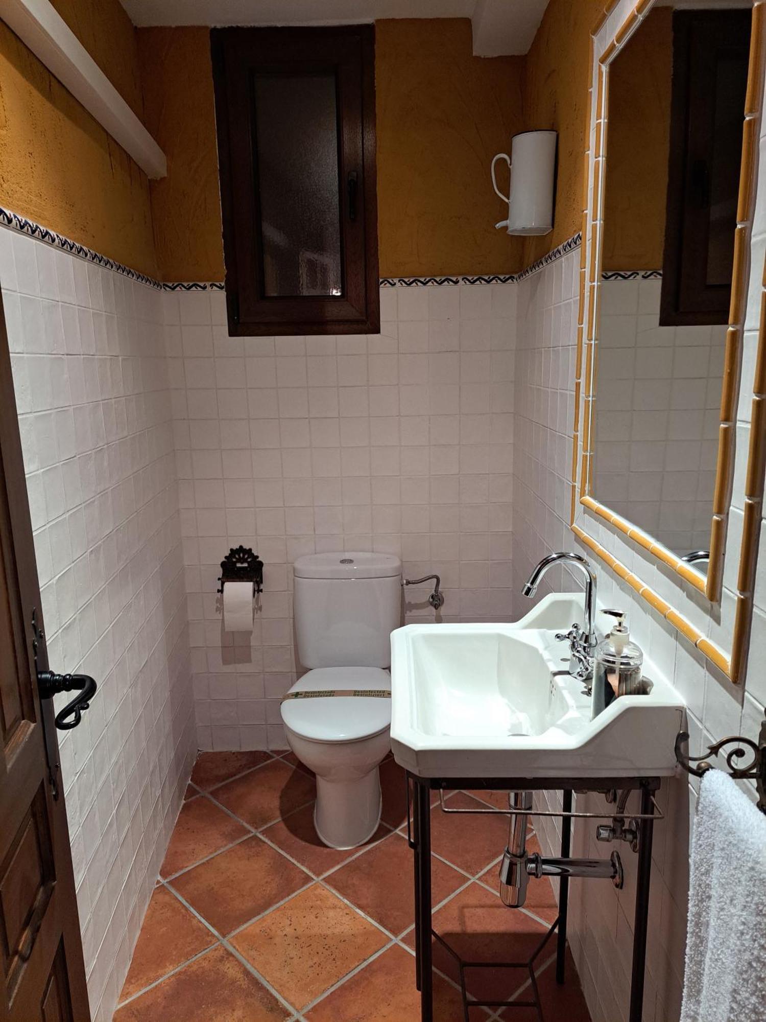 Casa Rural La Bodega, Ofrece Cata De Vino Gratis Horche Bagian luar foto